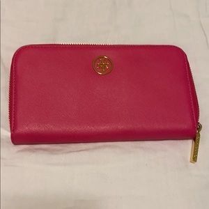 Tory Burch pink wallet